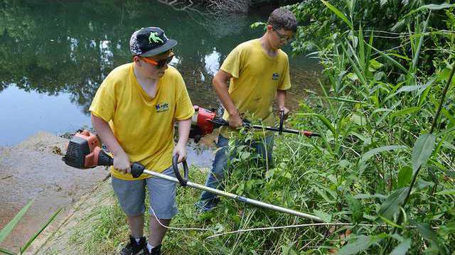 Kids-of-Community-river