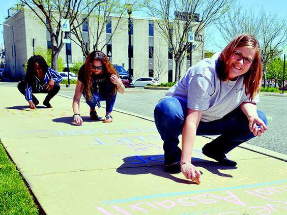 chalk your downtown3