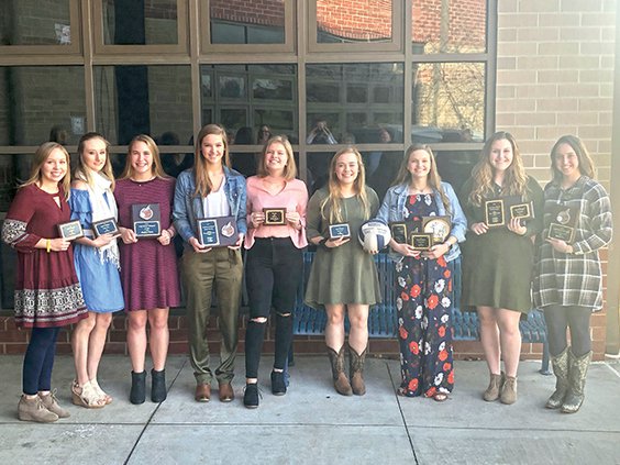 WCHS volleyball banquet.jpg