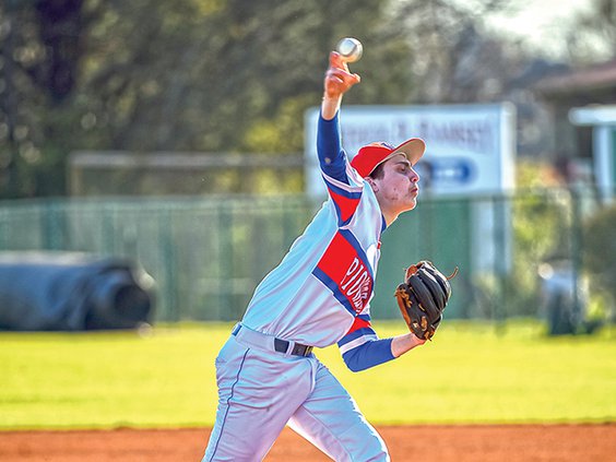 VarsityBaseball20190327-7157.jpg