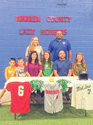 Calyn Damon signs.jpg