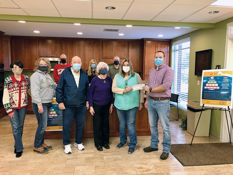 Ben Lomand connects with community for food drive Southern Standard