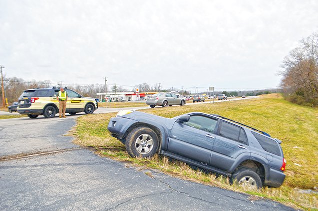 Sparta Hwy wreck3.jpg