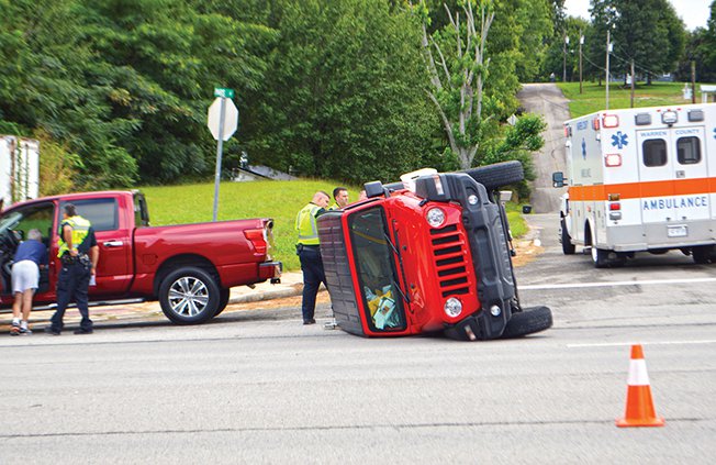 Nashville Hwy wreck2.jpg