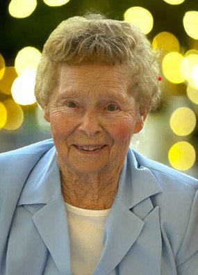 obit betty edwards.jpg